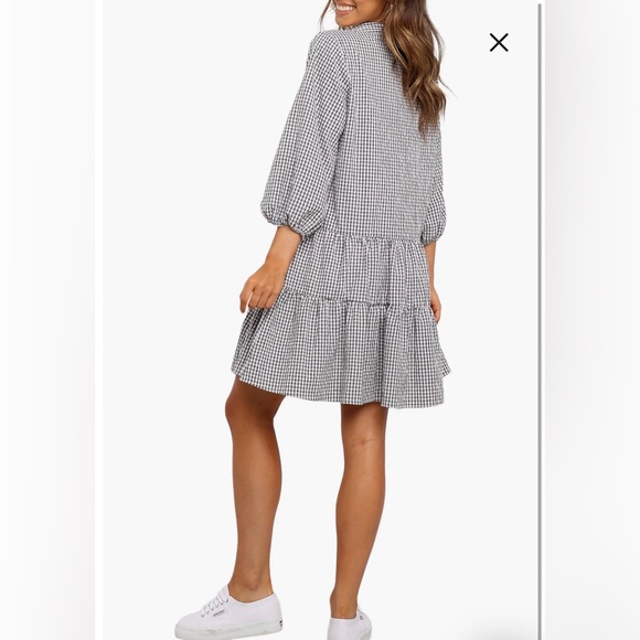 NWOT- Petal & Pup Daria Print Tiered Dress, Black, S/M - Picture 2 of 12